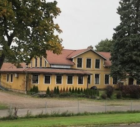 Gastis I Floby Ab Hostel Екстериор снимка